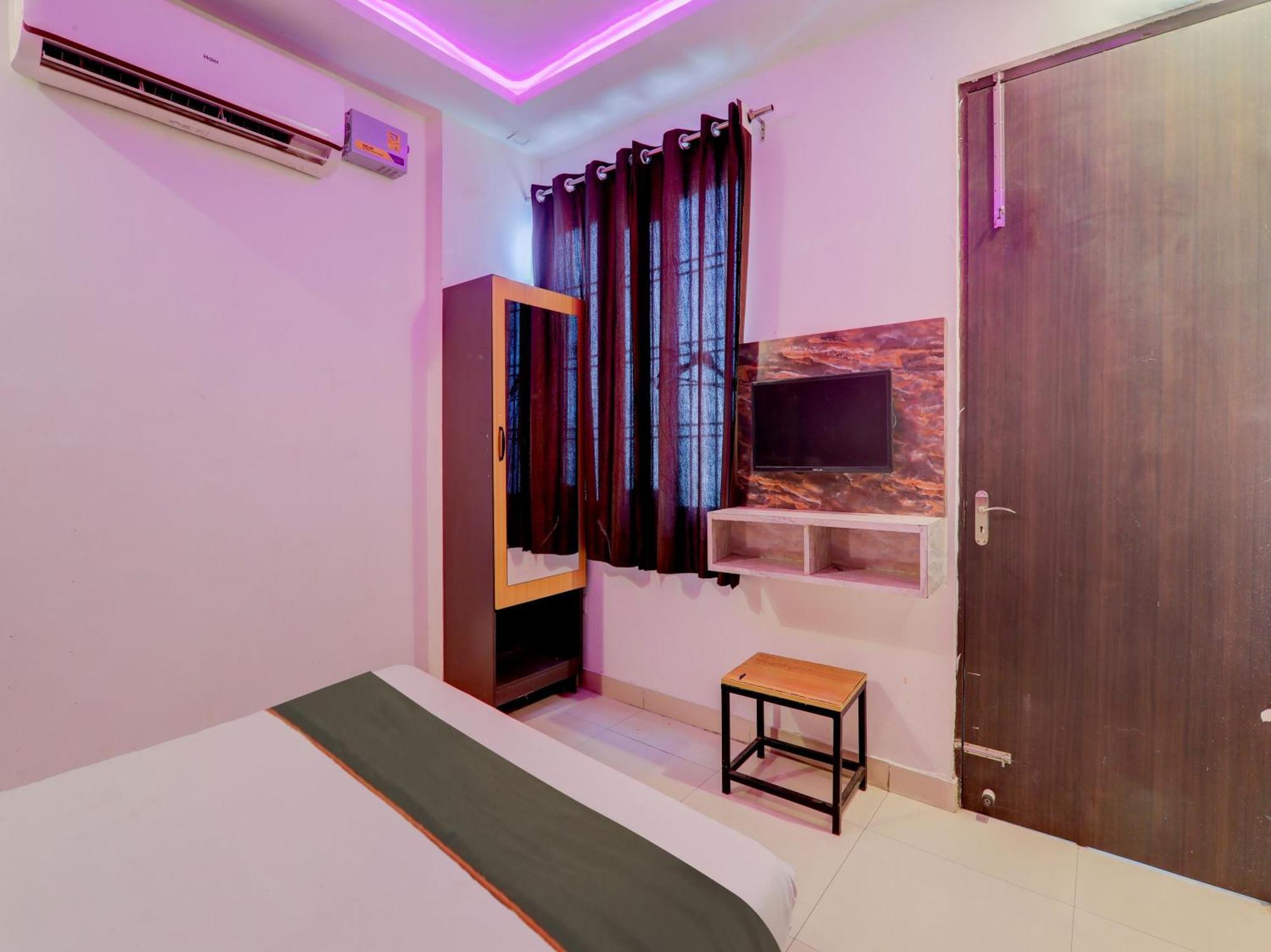 Super Collection O Kiara Guest House Λάκναου Εξωτερικό φωτογραφία