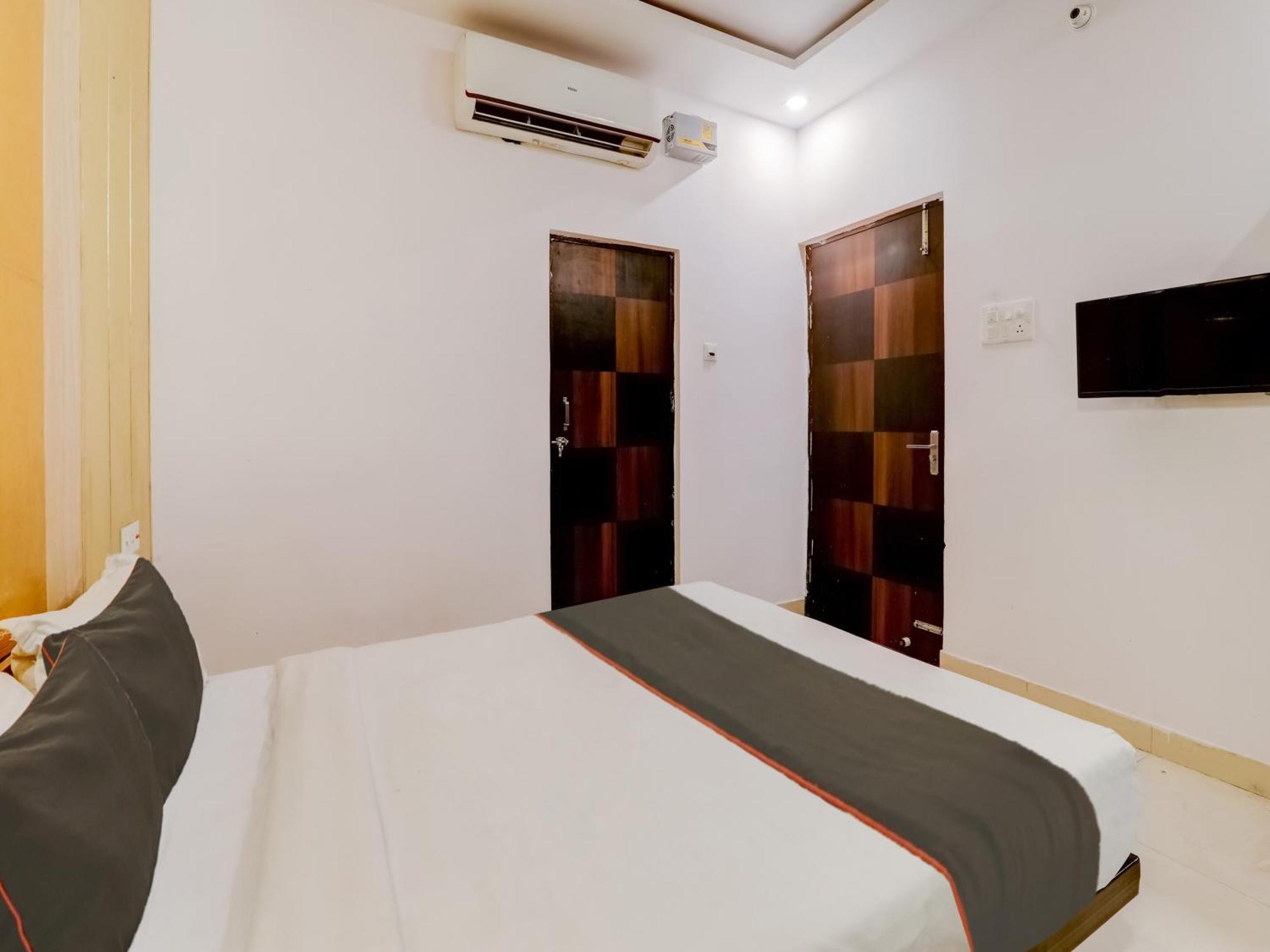 Super Collection O Kiara Guest House Λάκναου Εξωτερικό φωτογραφία